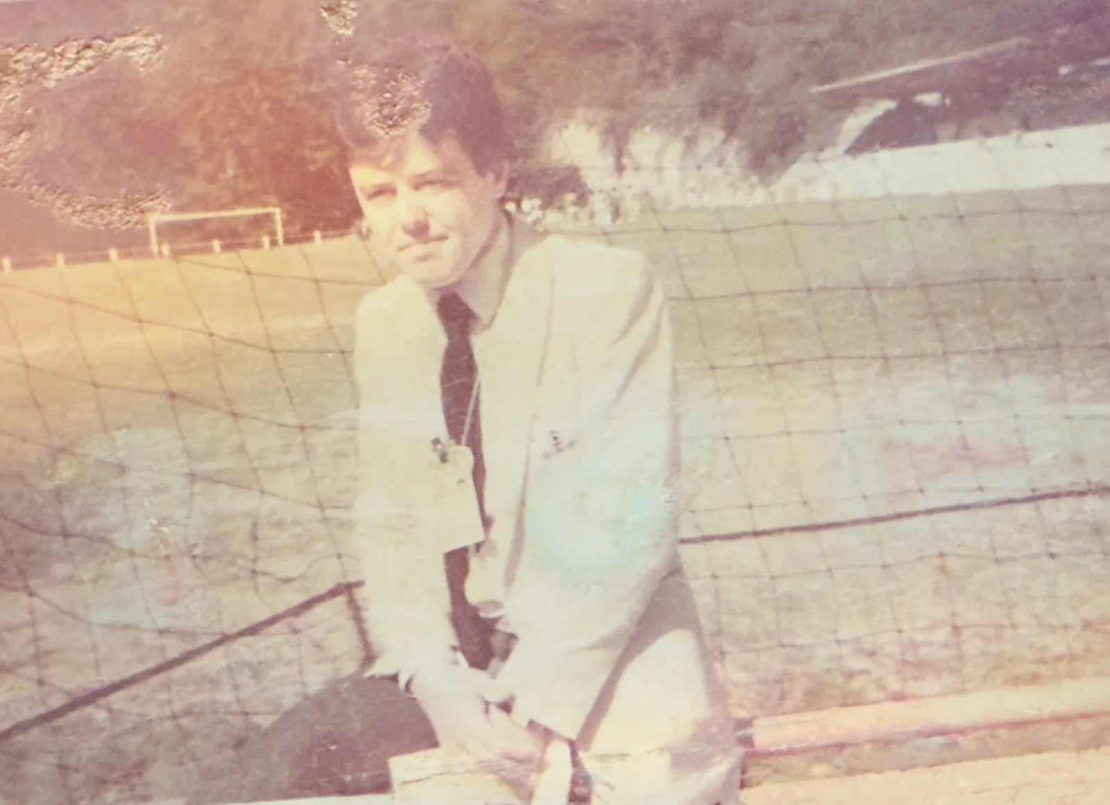 Fotografia original digitalizada — Retrato à beira do campo